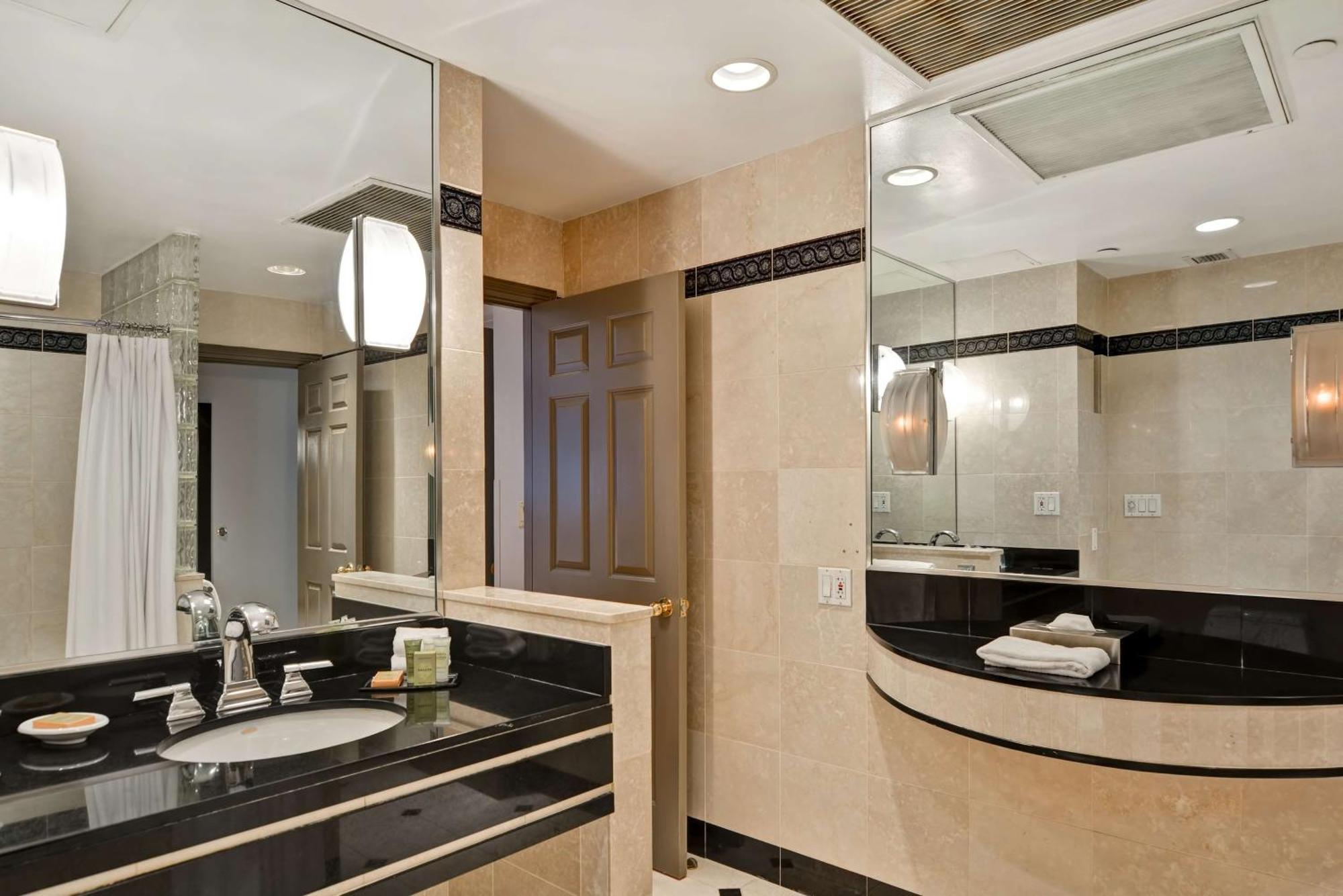 The Cincinnatian Curio Collection By Hilton Экстерьер фото